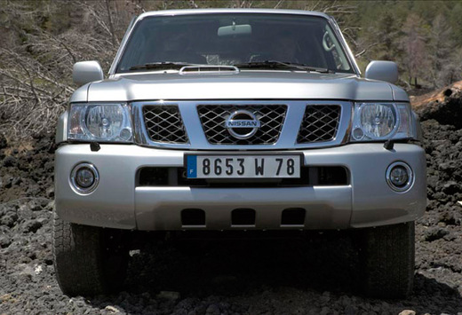 Nissan Patrol 5p (2004)