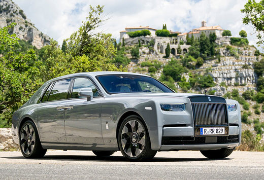 Rolls-Royce Phantom (2024)
