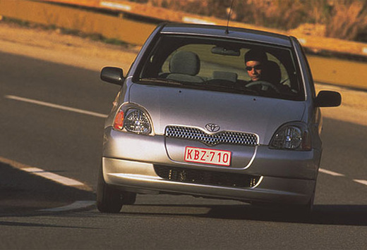 Toyota Yaris 5d 2003