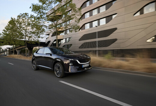 Review Mazda CX-6e (2026) - goalgetter #1