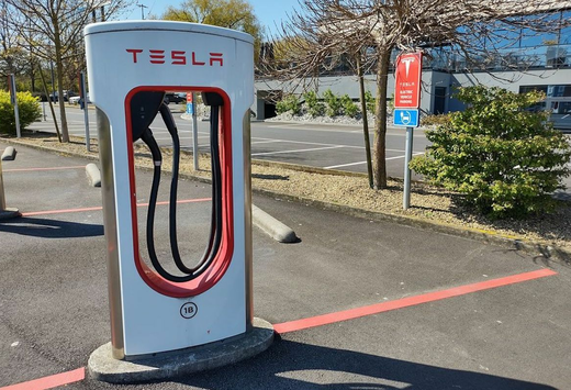 Tesla Superchargers nergens duurder dan in  België #1