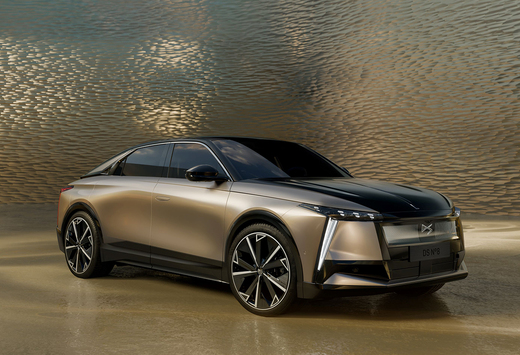 DS Automobiles électrisera le Brussels Motor Show avec la DS N°8 - en collaboration avec DS #1