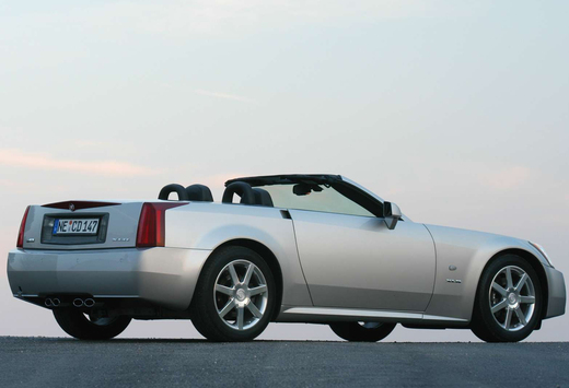 Vergeten helden (6/15): liever een Cadillac XLR dan een Mercedes SL?