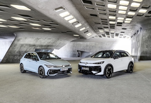 Volkswagen Golf & T-Roc Hybrid 2026