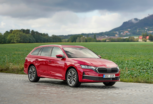 Officieel: Skoda Octavia Hybrid (2027) - zelfopladende hybride (zonder stekker)