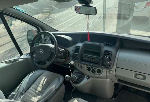 Nissan L1H1 2,7 dCi 115 comfort