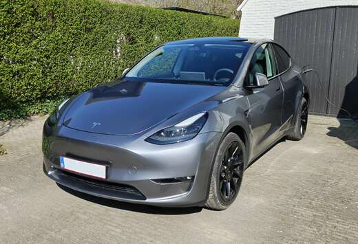 Tesla Model Y Dual Motor Long Range AWD als nieuw