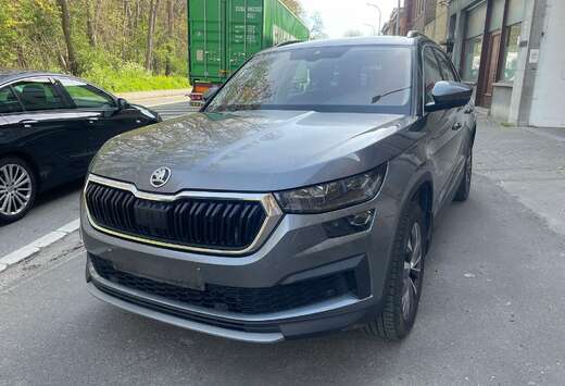 Skoda 2.0 TDi 2x4 Ambition 7pl. DSG AIRCO NAVI