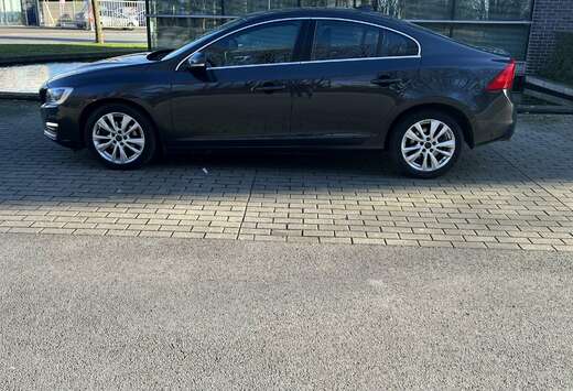 Volvo S60 1.6 D2 Kinetic Powershift Toutes les FACTUR ...