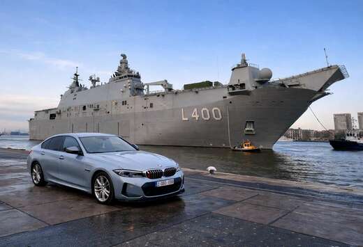 BMW 330e xDrive M Sport