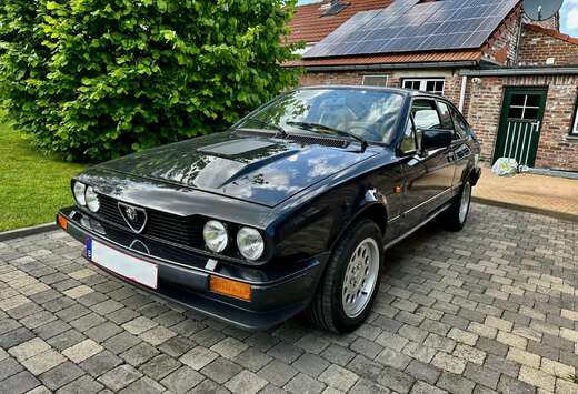 Alfa Romeo Alfetta Gtv6