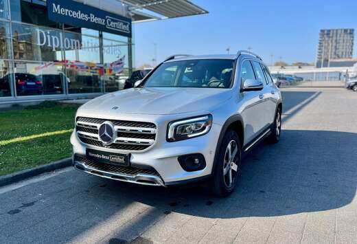 Mercedes-Benz GLB 200