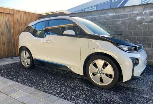 BMW Range Extender Led Pano Navi Camera BT Pdc