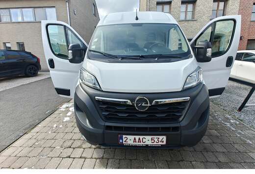Opel 2.2 Turbo D L3H2