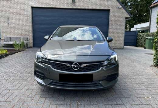 Opel Turbo Elegance - Gekeurd - Proper wagen