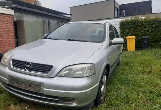 Opel 1.6 16v Comfort