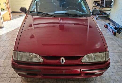 Renault R19 Cabriolet 1.8 RSi