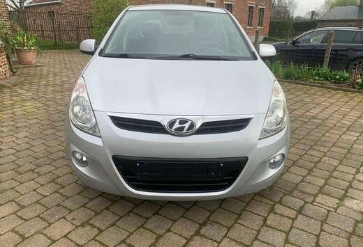 Hyundai 1.2i+Lounge