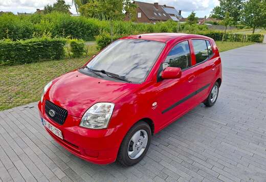 Kia Picanto 1.0i 12v MP3