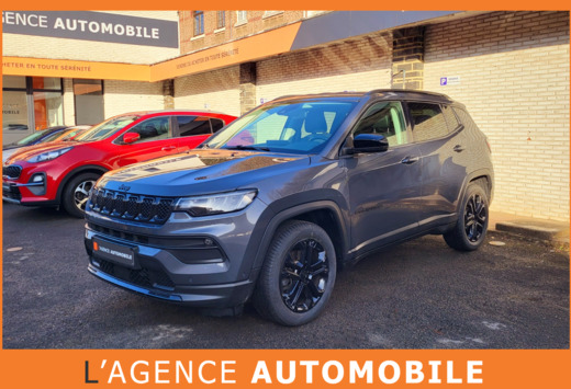 Jeep 1.3T4x2 Night Eagle CAM ACC SIEGE/VOLANT CHAUFFA ...