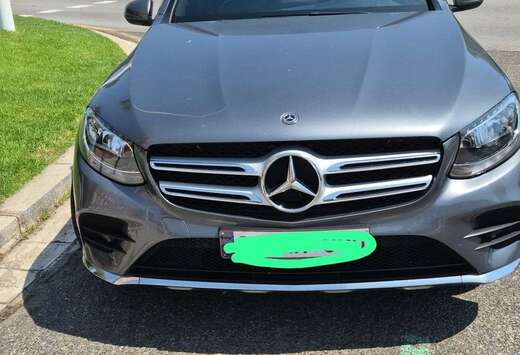 Mercedes-Benz Coupe Premium 4matic auto