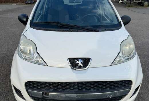 Peugeot 1.0e 12V 68ch BLUE LION Urban