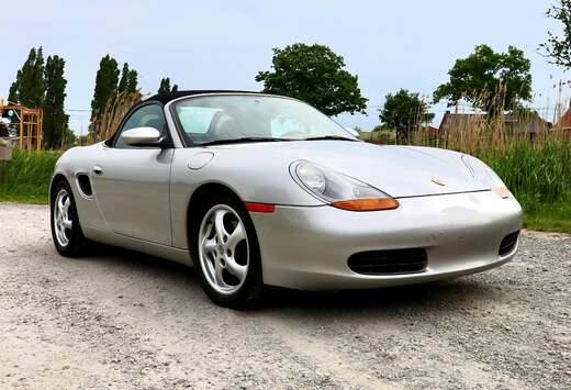 Porsche 2.5i