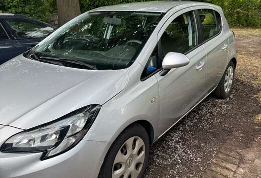 Opel Corsa 1.4i Essentia