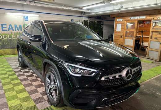 Mercedes-Benz GLA 180 AMG Line
