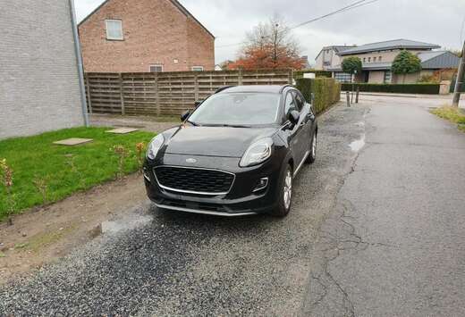 Ford Puma 1.0 EcoBoost Hybrid TITANIUM