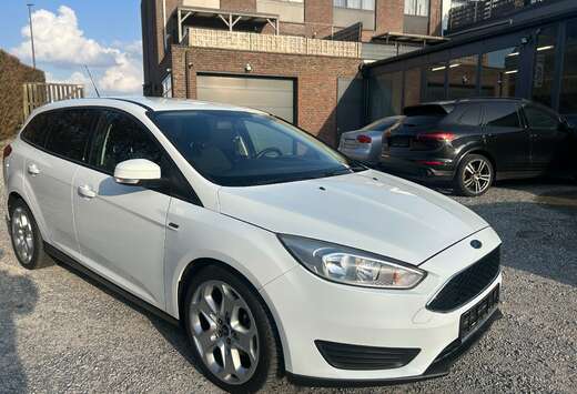 Ford Focus 1.0 EcoBoost/ GARANTIE 12MOIS/ CARPASS/ CT