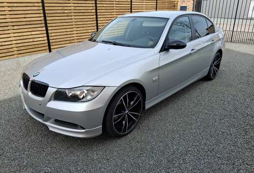 BMW 318i