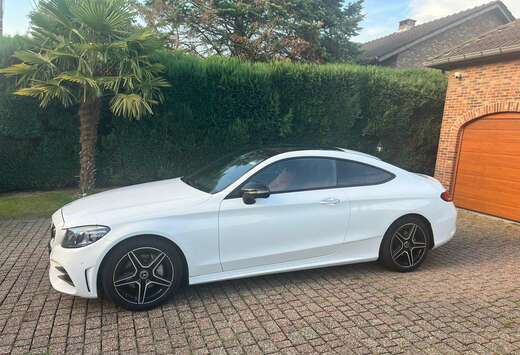 Mercedes-Benz Coupe d 4-Matic