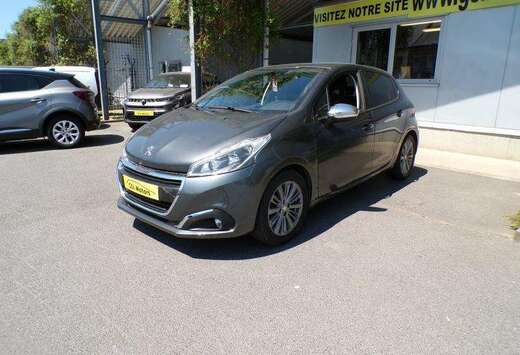Peugeot 1.200cc 82cv Gris 03/17 Airco GPS Bluetooth