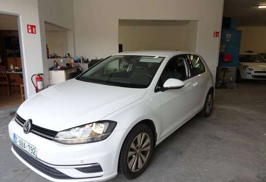 Volkswagen Golf 1.0 TSI BMT Comfortline