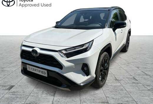 Toyota 2WD e-CVT Style Plus