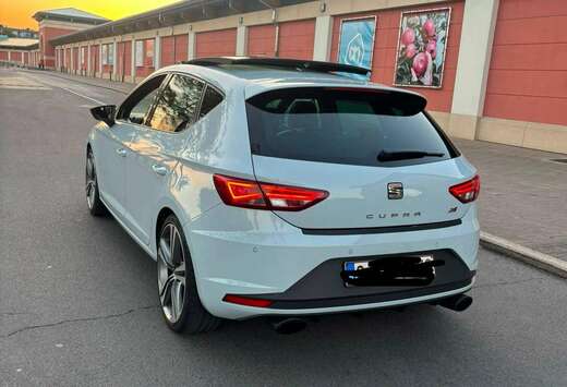 SEAT Leon 2.0 TSI Cupra DSG