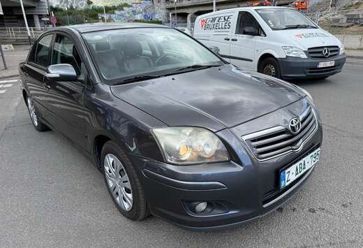 Toyota Avensis 2.2 Turbo D4D 16v Linea Sol ** EXPORT* ...
