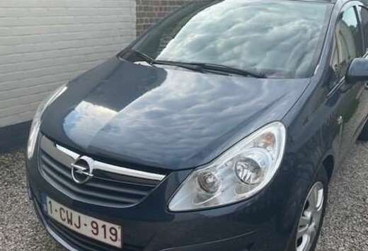 Opel Corsa 1.2 16V Color Edition