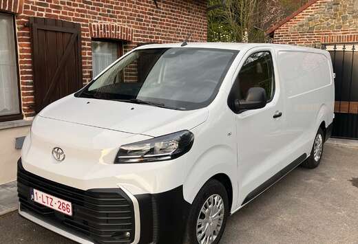 Toyota 2.0 D-4D Medium Comfort (L2) S/S (EU6.3)