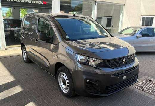 Peugeot Automaat-Trekhaak-Airco-Camera-130Pk-51dkm.