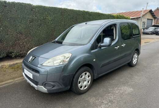 Peugeot 135.000km  Gekeurd voor verkoop  Benzine  Air ...