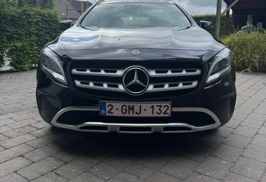 Mercedes-Benz Automaat - 2019 - 100000km
