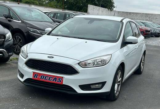 Ford Focus 1.0 EcoBoost NAVIGATION GARANTIE