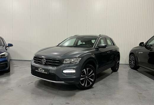 Volkswagen T-Roc 1.5 TSI United CAMERA CARPLAY TREKHA ...