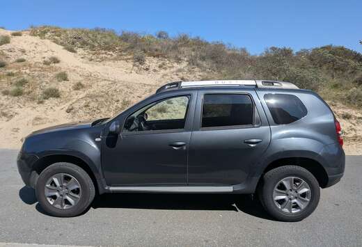 Dacia Duster 1.6i 4x2 Liberty