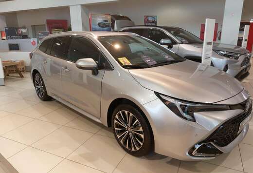 Toyota Touring Sports Style