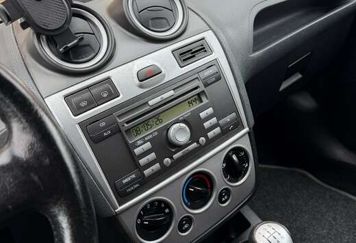 Ford 1.3i Ambiente