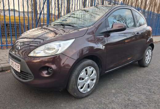 Ford 1.2i Ambiente CLIM // EURO6 // 92000KM