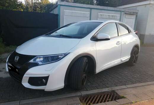 Honda 1.4 i-VTECSport/Navi/Led/Camera/Pdc/Ja/Sc/garan ...